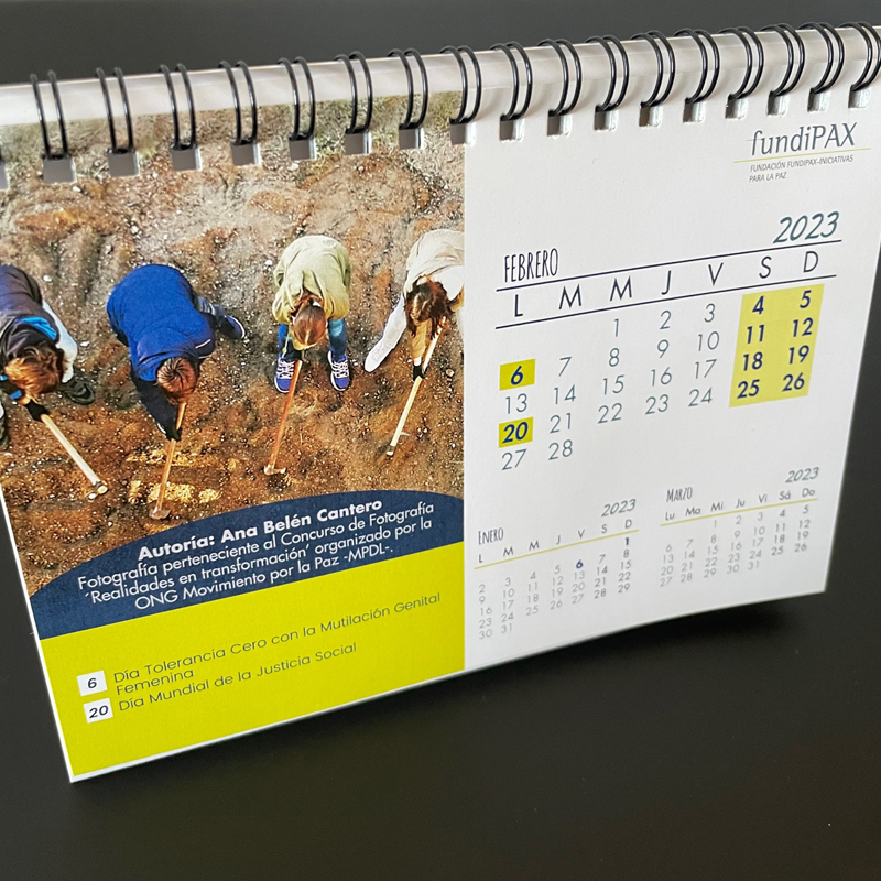 calendario de mesa con diseño personalizado